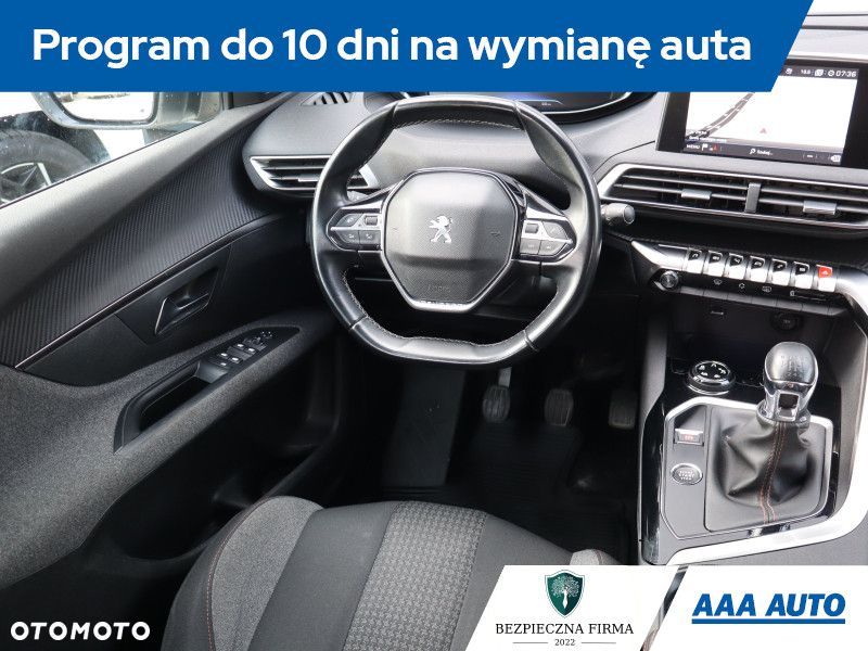 Peugeot 5008 - 9