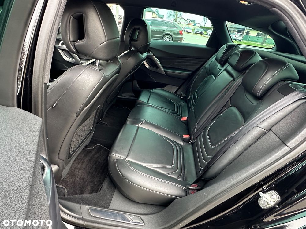 Citroën DS5 BlueHDi 180 EAT6 Business Class - 23