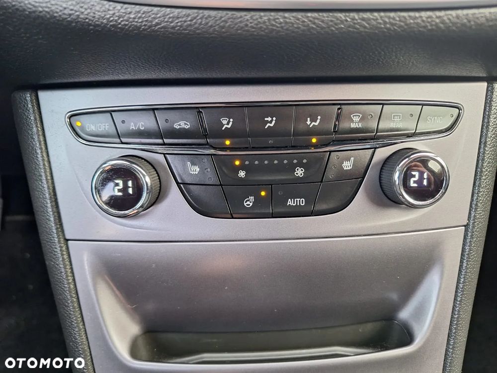 Opel Astra 1.6 CDTI DPF ecoFLEX Sports TourerStart/Stop Edition - 23