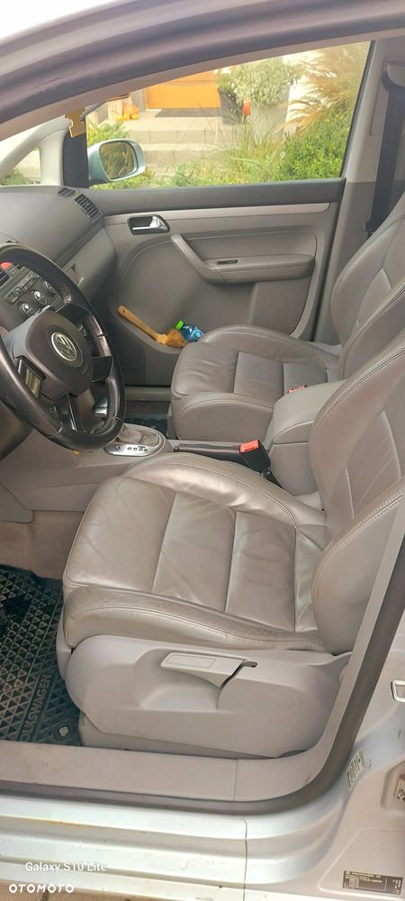 Volkswagen Touran 1.9 TDI DSG Highline - 7