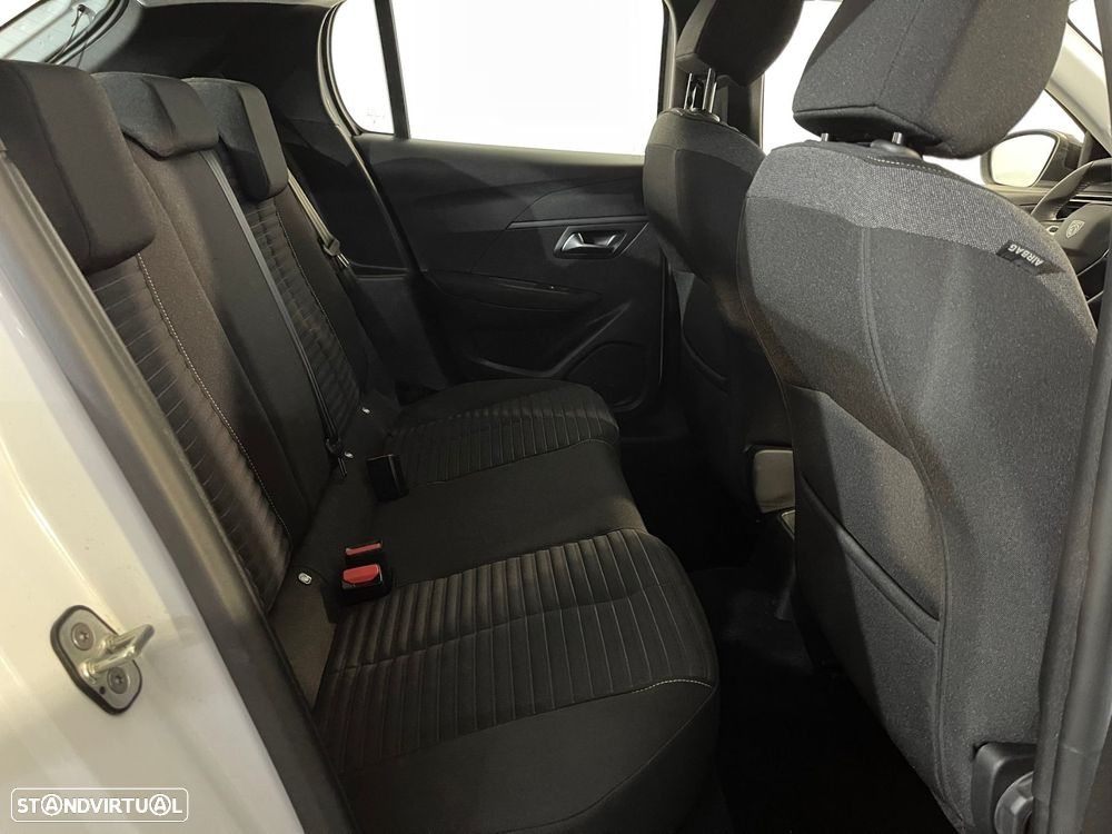 Peugeot 208 1.2 PureTech Active - 15