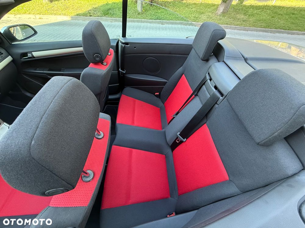 Opel Astra 1.6 Catch me - 9