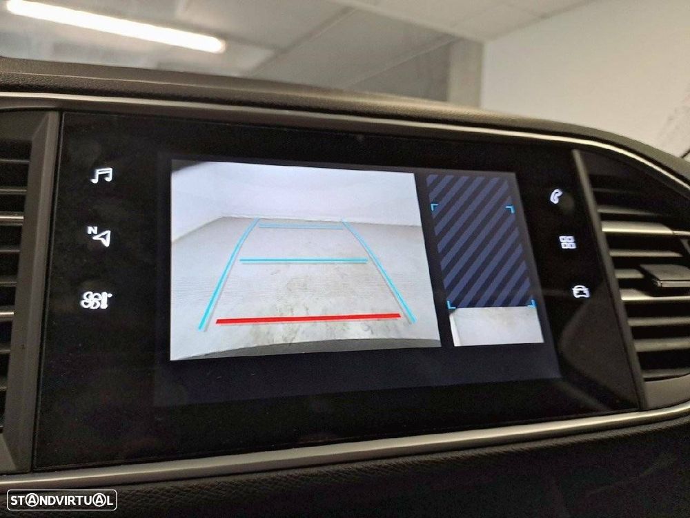 Peugeot 308 1.5 BlueHDi Style - 25