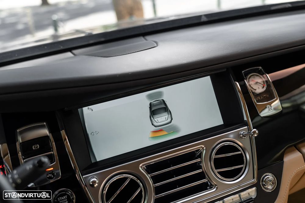 Rolls Royce Wraith 6.6 Twin-Turbo V12 - 18