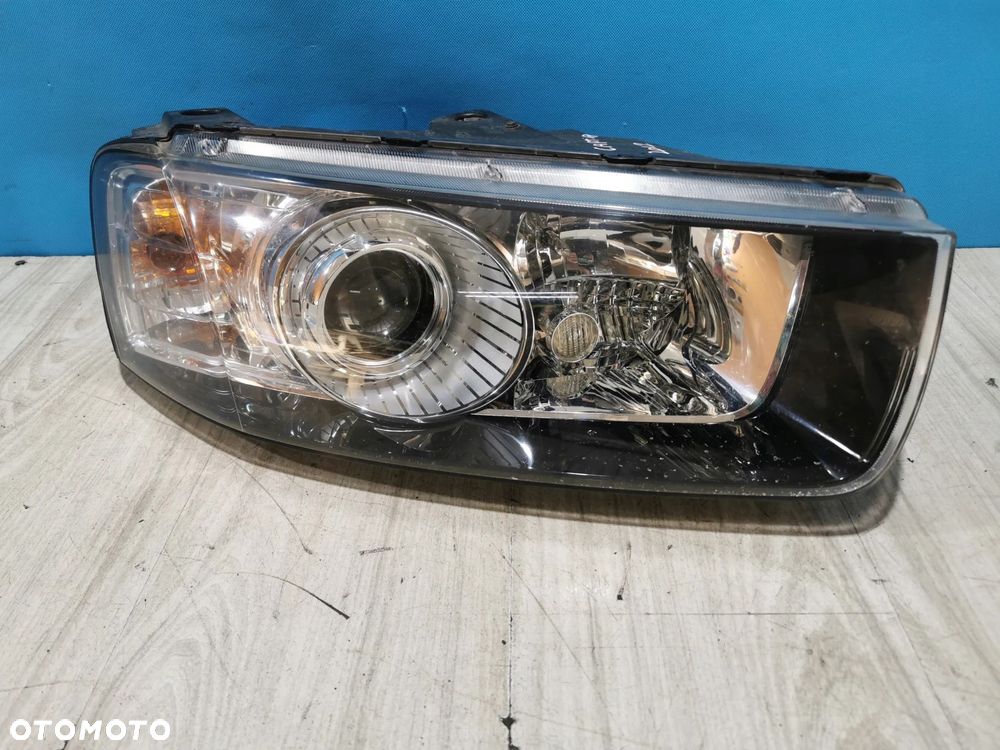 Chevrolet Captiva Lift lampa reflektor prawa Anglik - 1