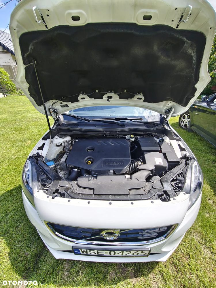 Volvo V40 D2 R-Design Summum - 8