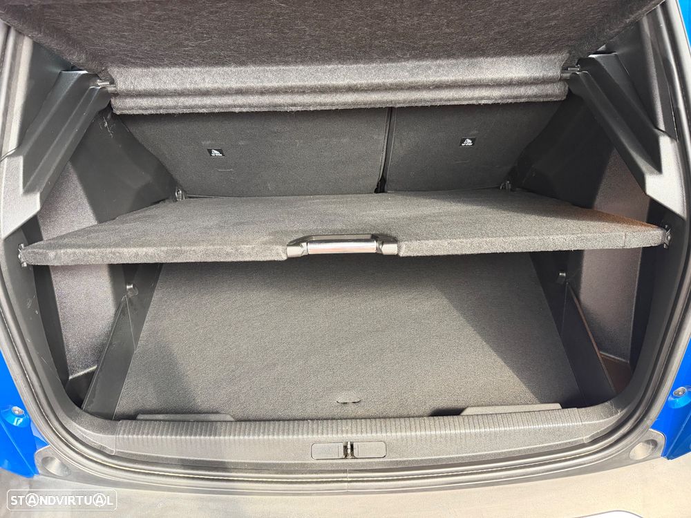 Peugeot 2008 PureTech 130 EAT8 Allure - 23