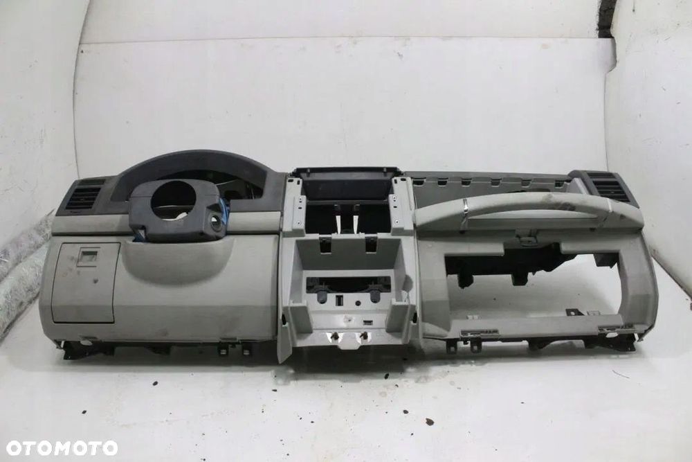 Konsola Deska Jeep Cherokee KK Europa - 1