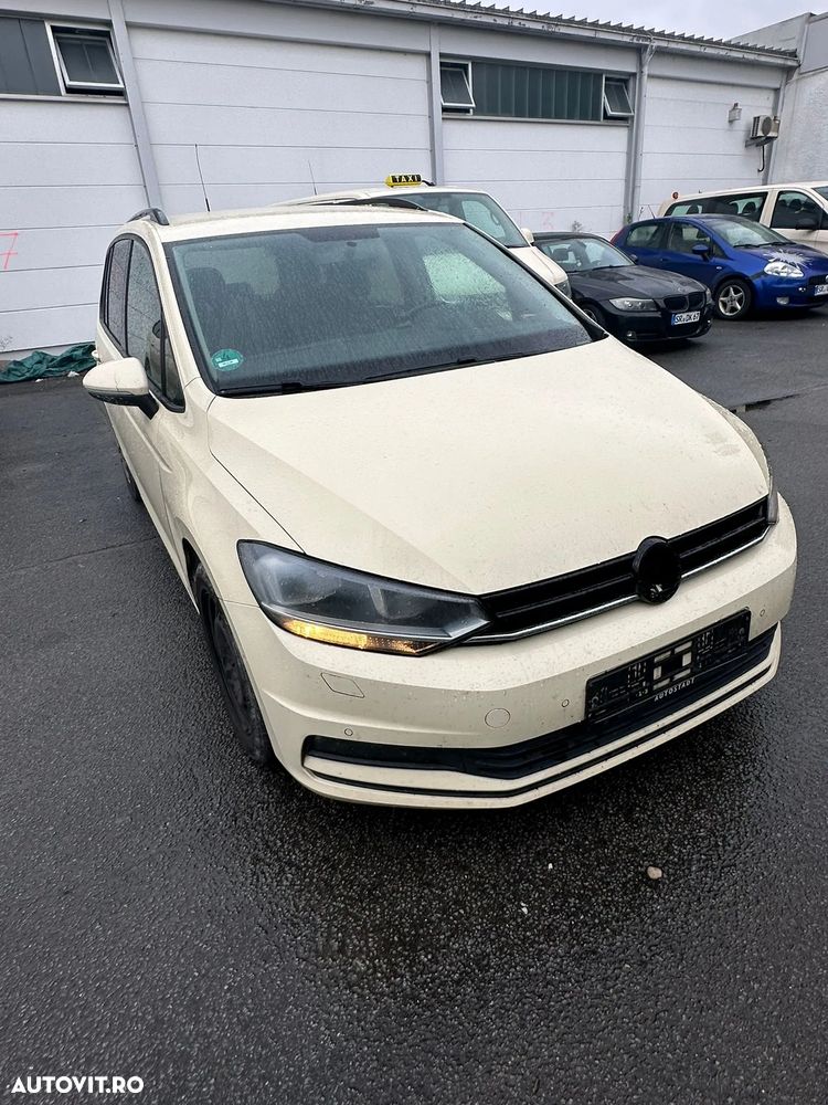 Dezmembrez Touran , an 2018 , 2,0D , CUTIE AUTOMATA , tip motor DFGC - 1