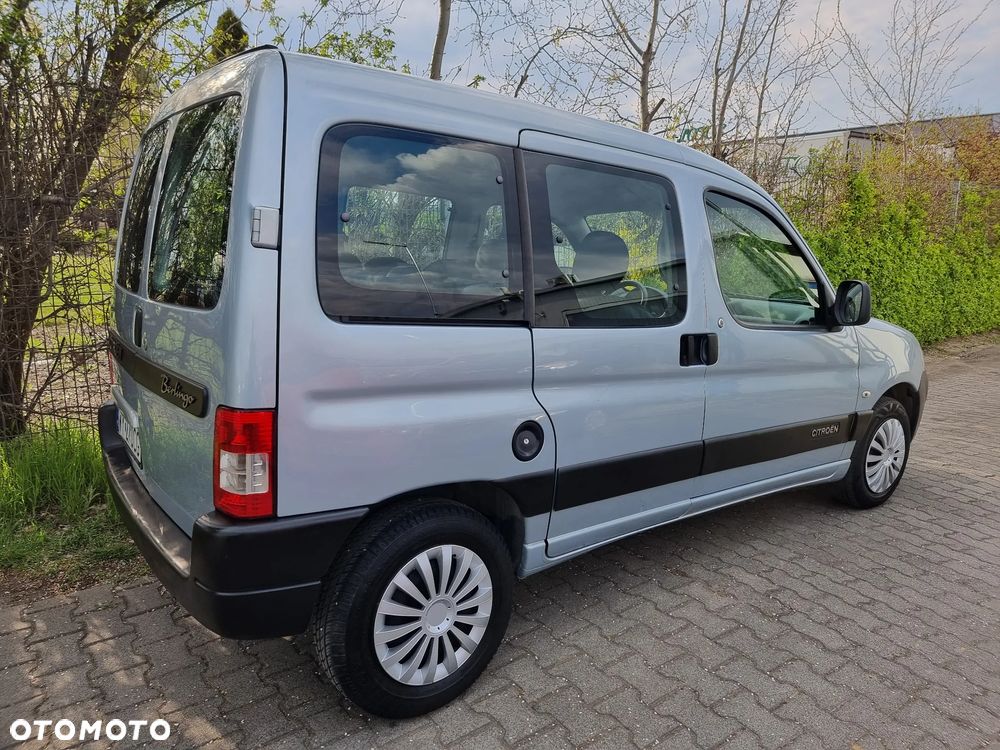 Citroën Berlingo II 1.4i First - 18