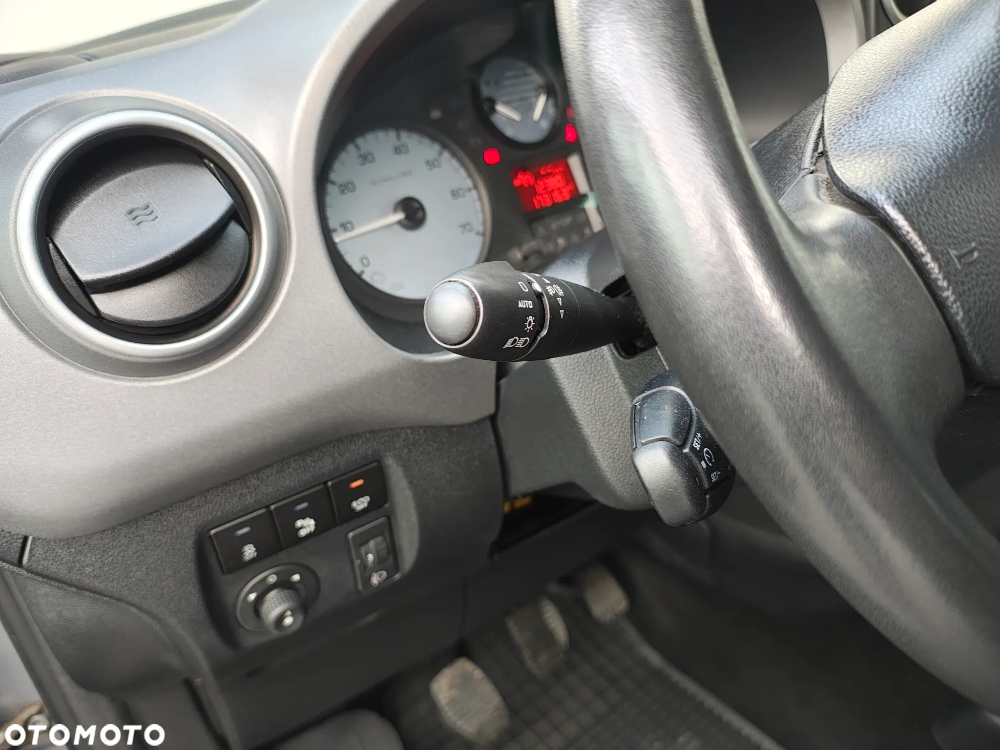 Citroën Berlingo Multispace BlueHDi 120 S&S SELECTION - 37