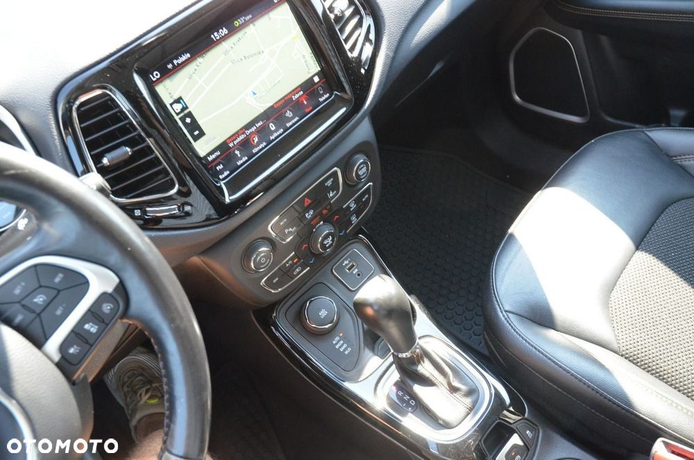 Jeep Compass 1.4 MultiAir Active Drive Automatik Limited - 27