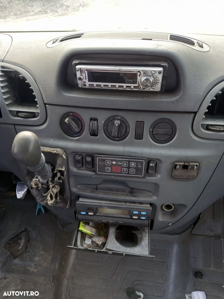 Dezmembrari  Mercedes-Benz SPRINTER (W903)  1995  > 2006 413 CDI Moto - 16