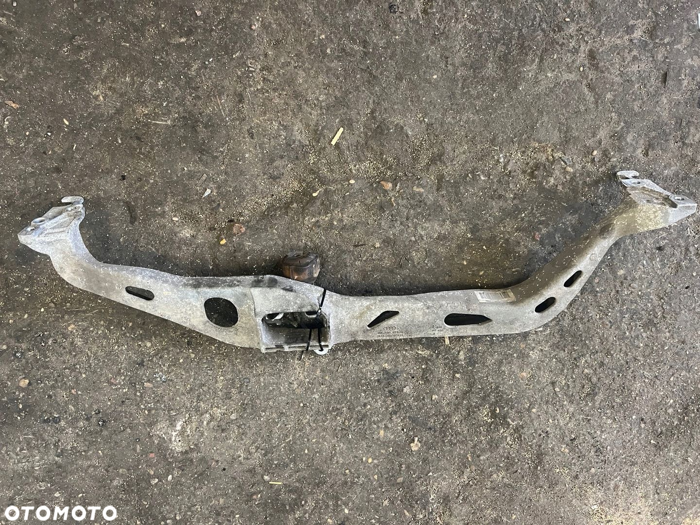 AUDI A4 B8 A5 8T A6 C7 2.0 TDI BELKA WSPORNIK SILNIKA 8K0199521Q - 4