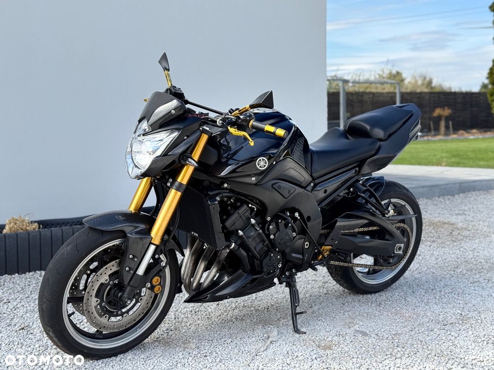Yamaha FZ8 - 12