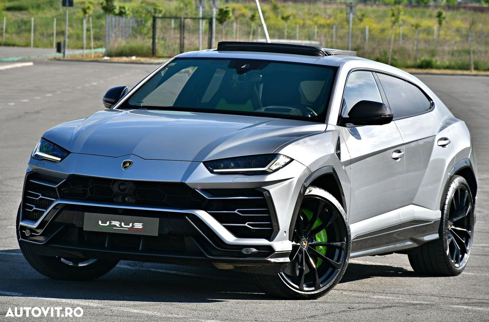 Lamborghini URUS Standard - 19