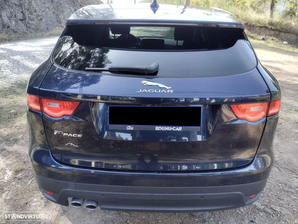 Jaguar F-Pace 2.0 i4D Prestige - 6