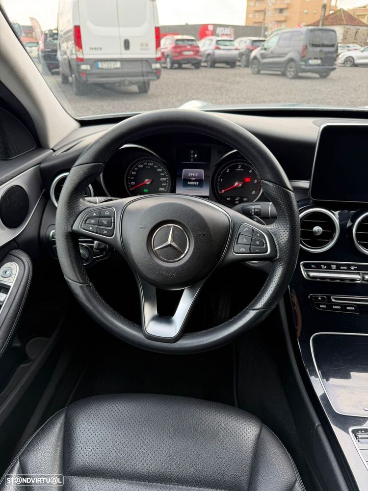 Mercedes-Benz C 250 d AMG Line 4-Matic Aut. - 13