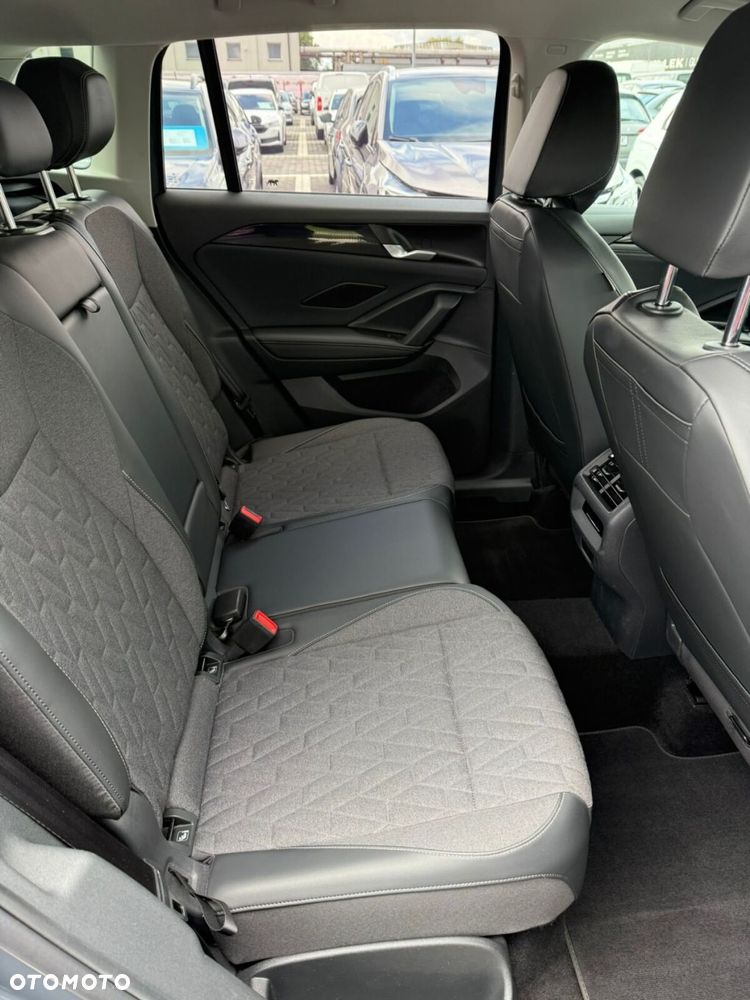 Volkswagen Tiguan 1.5 eTSI Life DSG - 26
