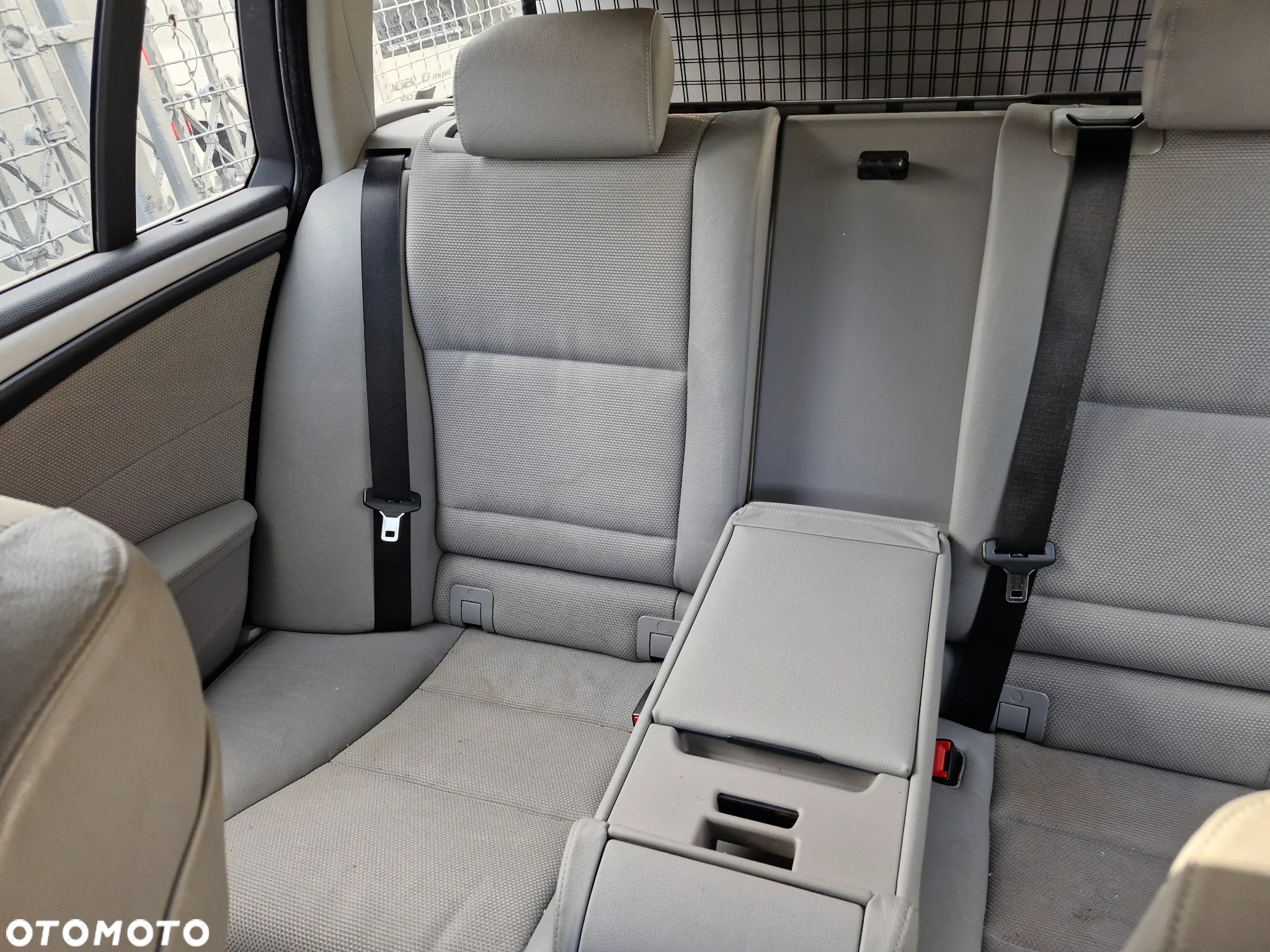 BMW Seria 5 530d Touring - 10