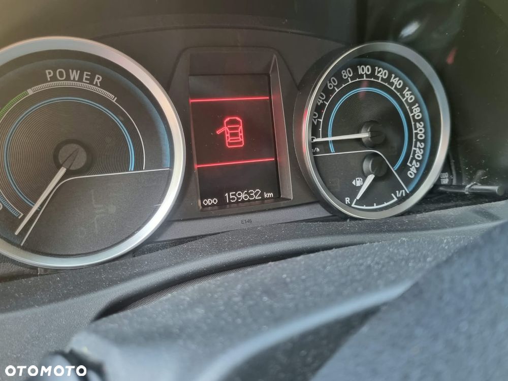 Toyota Auris 1.8 HSD Luna - 22