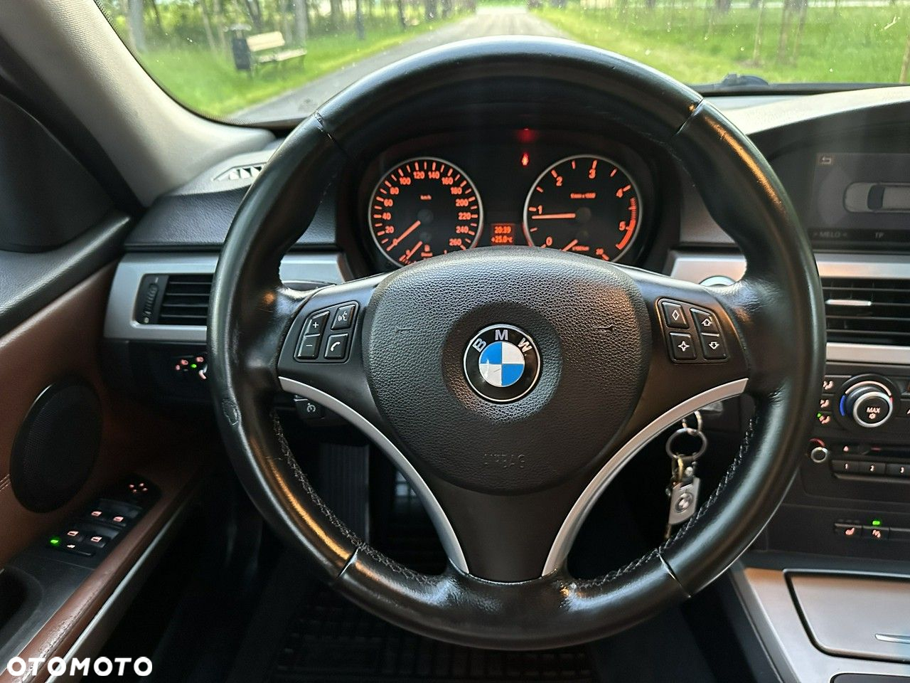 BMW Seria 3 - 34