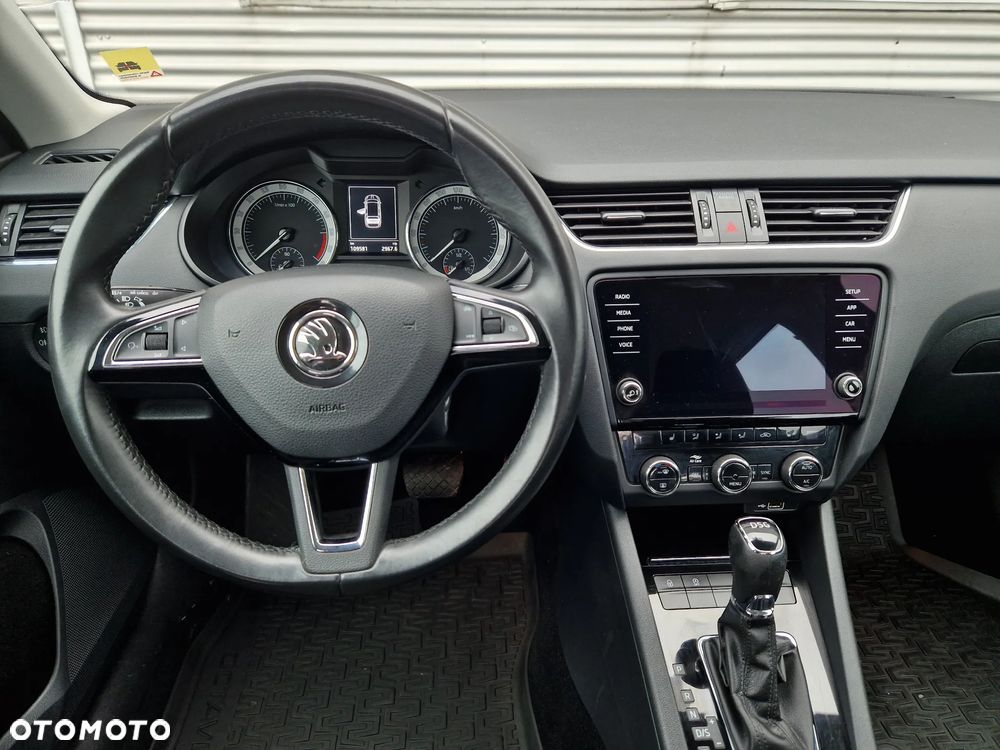 Skoda Octavia 2.0 TDI SCR Style DSG - 25