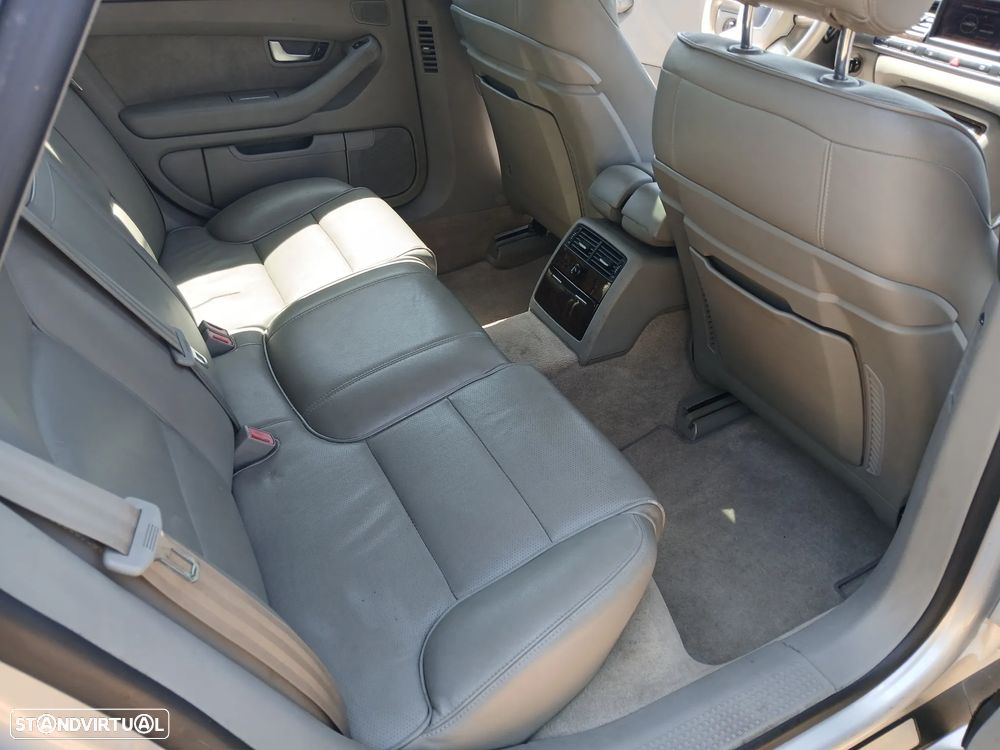 Audi A8 3.0 TDI V6 quattro Tiptronic - 10