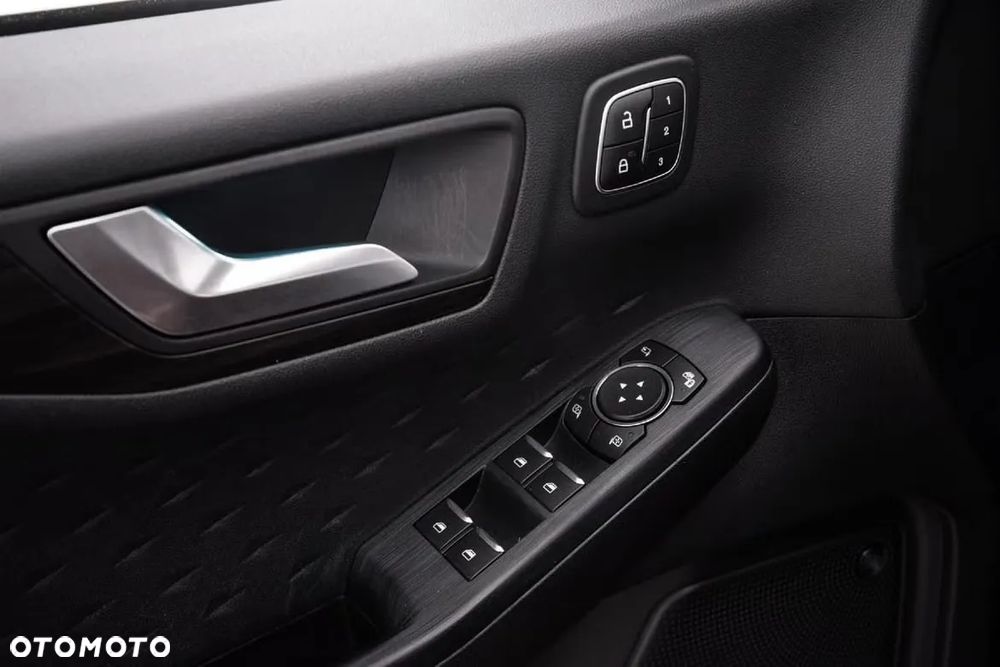 Ford Kuga 2.5 Duratec PHEV VIGNALE - 19