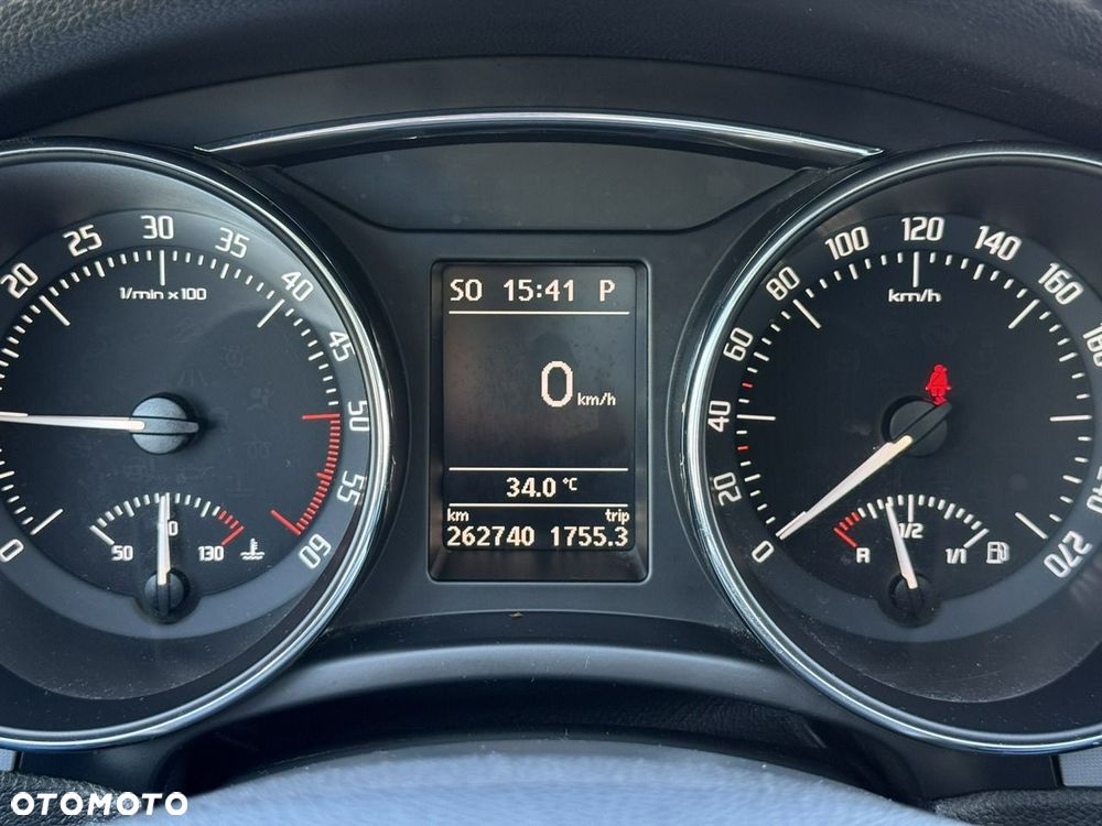 Skoda Superb 2.0 TDI Business DSG - 21