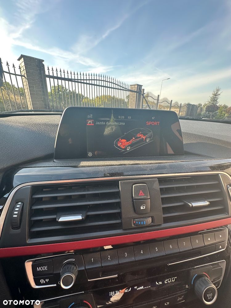 BMW Seria 3 - 25
