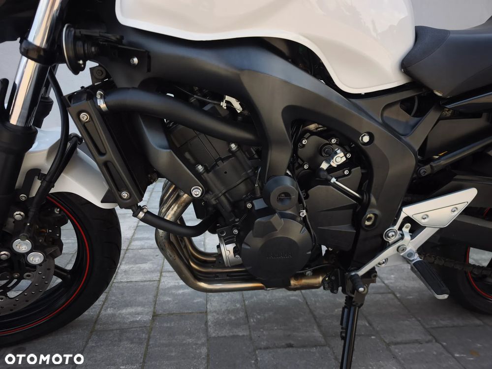 Yamaha FZ6 - 14