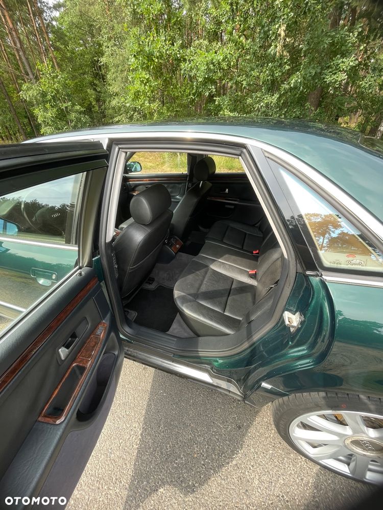 Audi A8 - 10