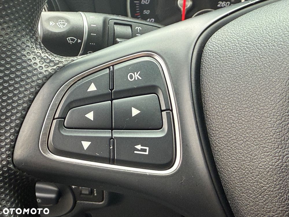 Mercedes-Benz Klasa A 180 CDI BlueEFFICIENCY Edition Style - 16