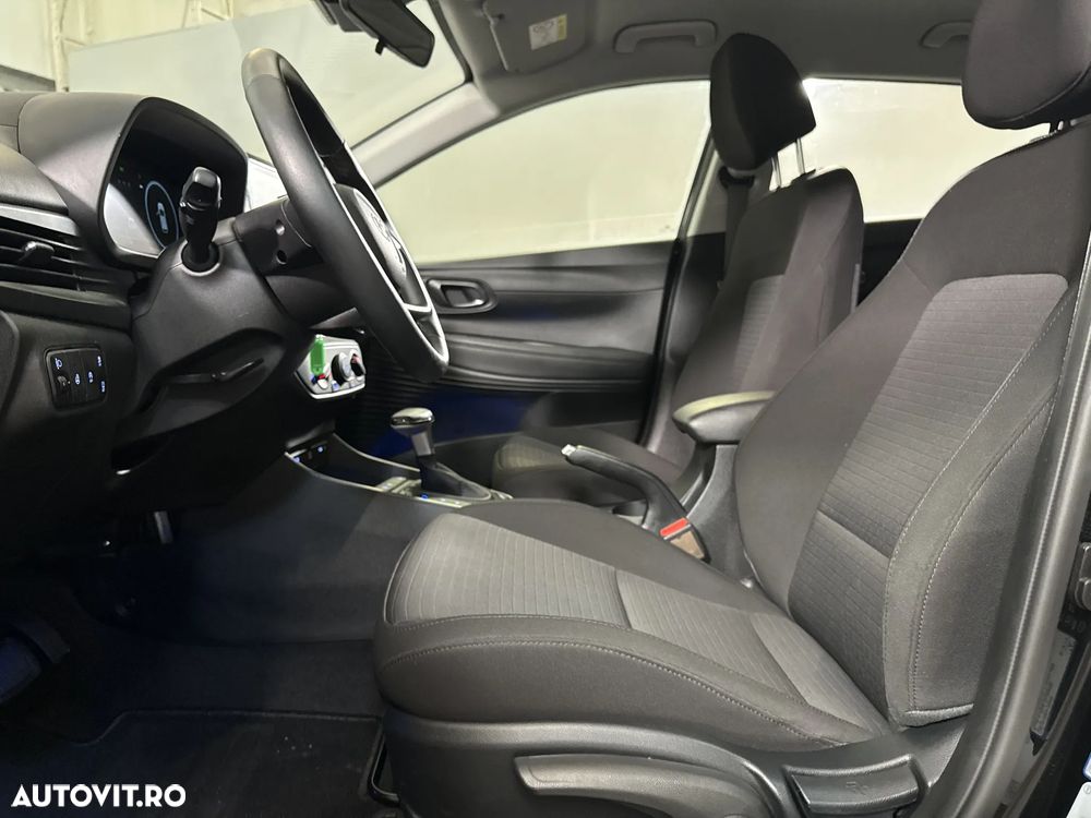 Hyundai i20 - 21