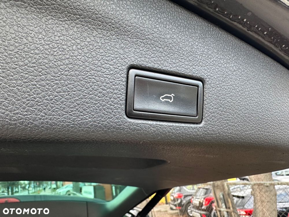 Seat Alhambra 2.0 TDI Ecomotive DSG Style Viva - 23