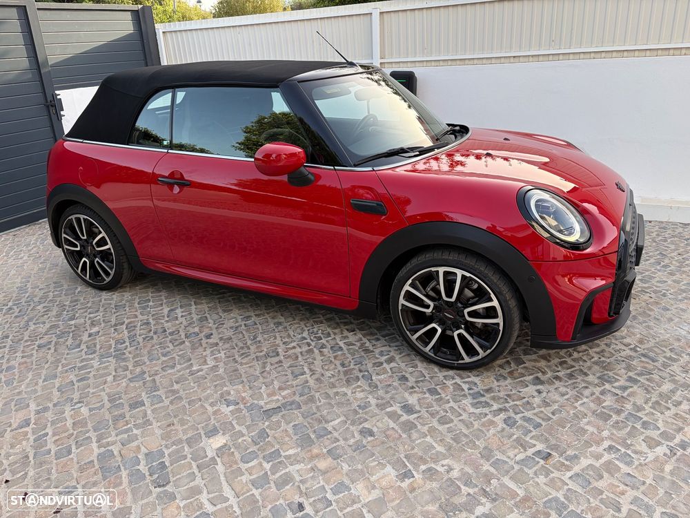 MINI Cabrio Cooper Premium Plus JCW Auto - 9