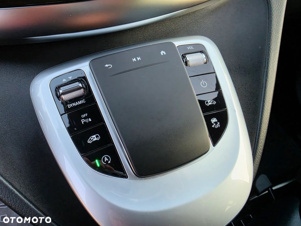 Mercedes-Benz Klasa V 300 d 4-Matic 9G-Tronic (d³ugi) - 27