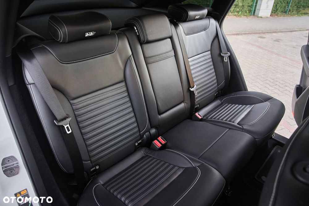 Mercedes-Benz GLE - 24