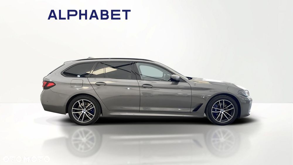 BMW Seria 5 530e xDrive - 6