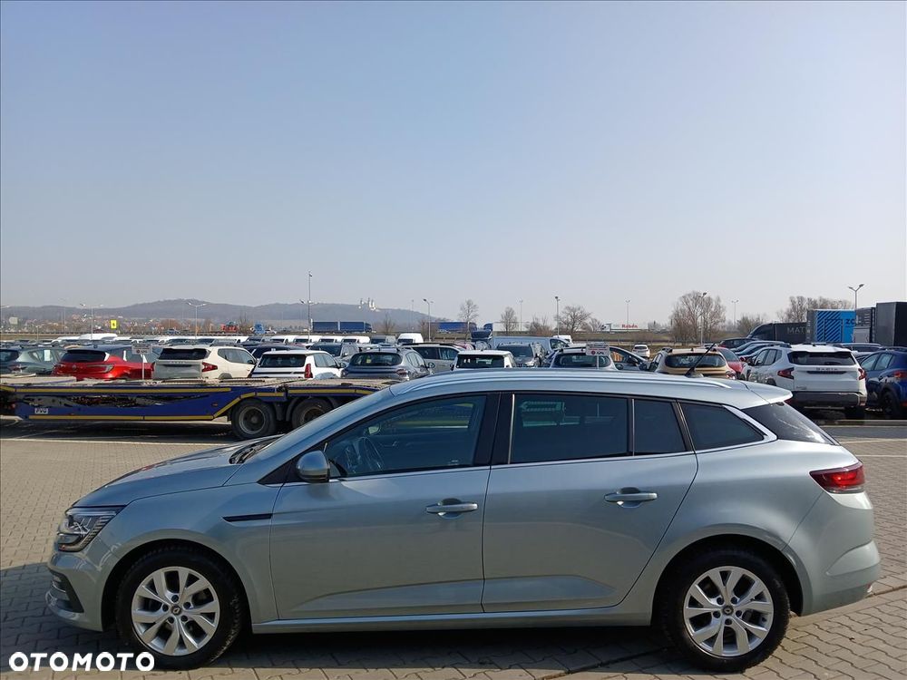Renault Megane 1.5 Blue dCi Zen - 6