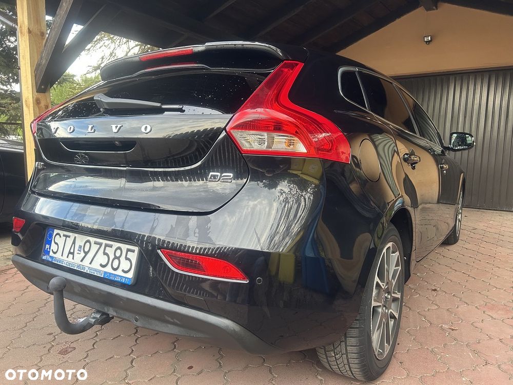 Volvo V40 D2 Momentum - 4