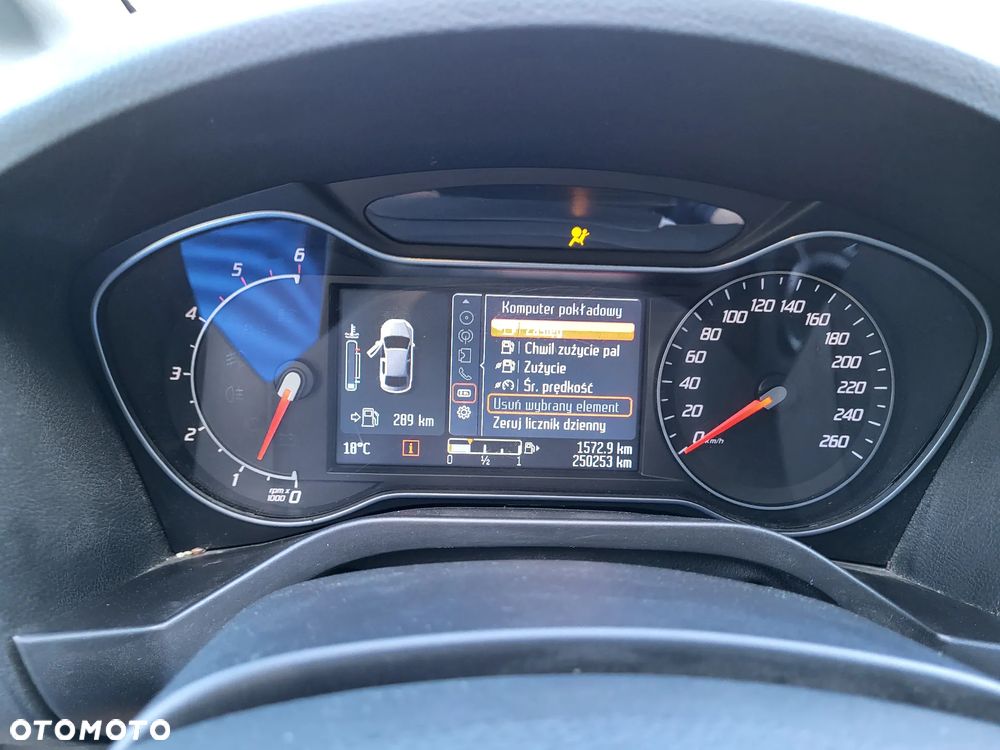 Ford S-Max 2.0 TDCi DPF Titanium - 13