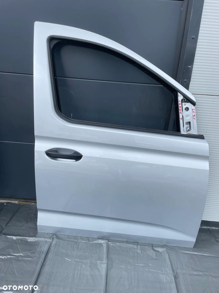 VW CADDY V 2K7 drzwi prawy przód LA7W do założenia w kolor - 1