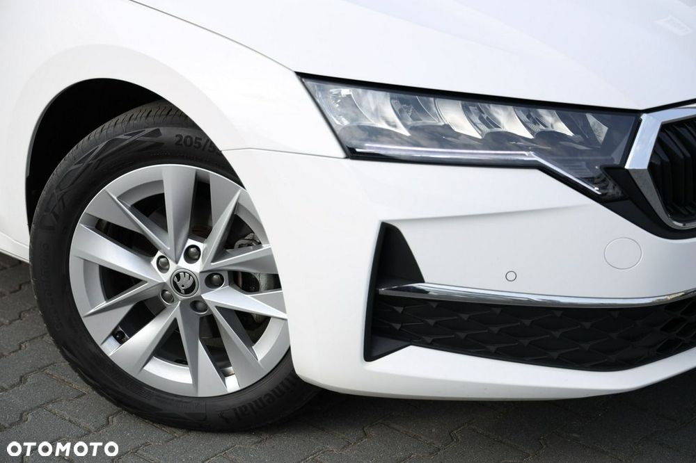 Skoda Octavia 1.5 TSI Selection - 6