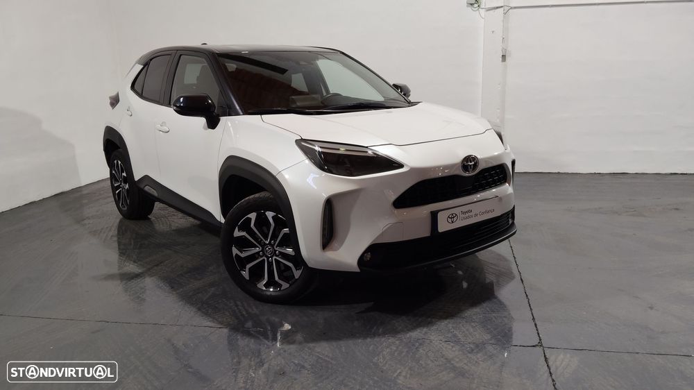 Toyota Yaris Cross 1.5 HDF Square Collection AWD - 23