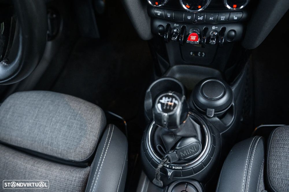 MINI 3 Portas Cooper D - 41