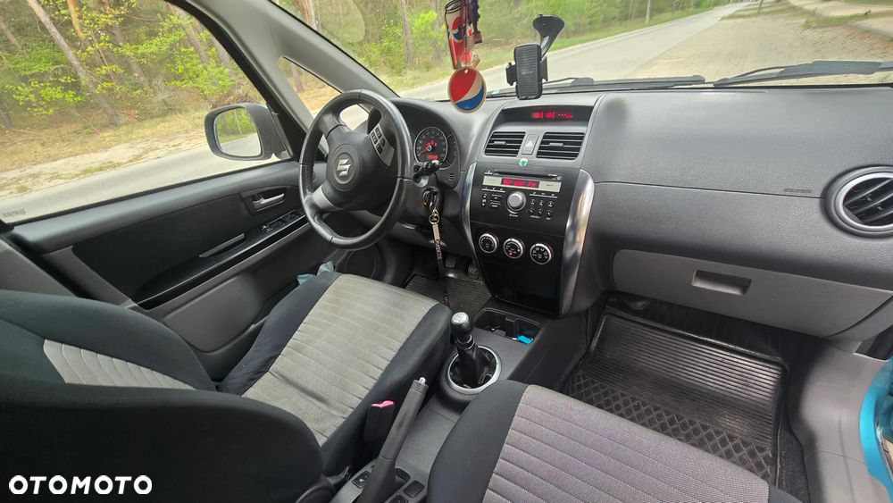 Suzuki SX4 1.6 VVT Comfort - 8