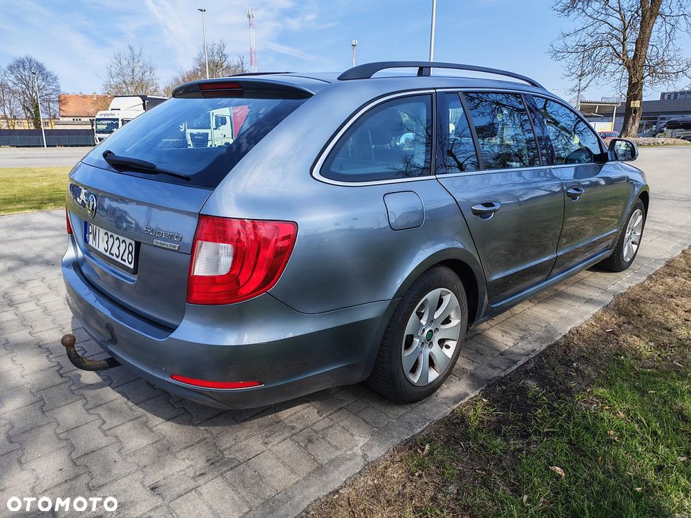 Skoda Superb 1.6 TDI Active Greenline - 4