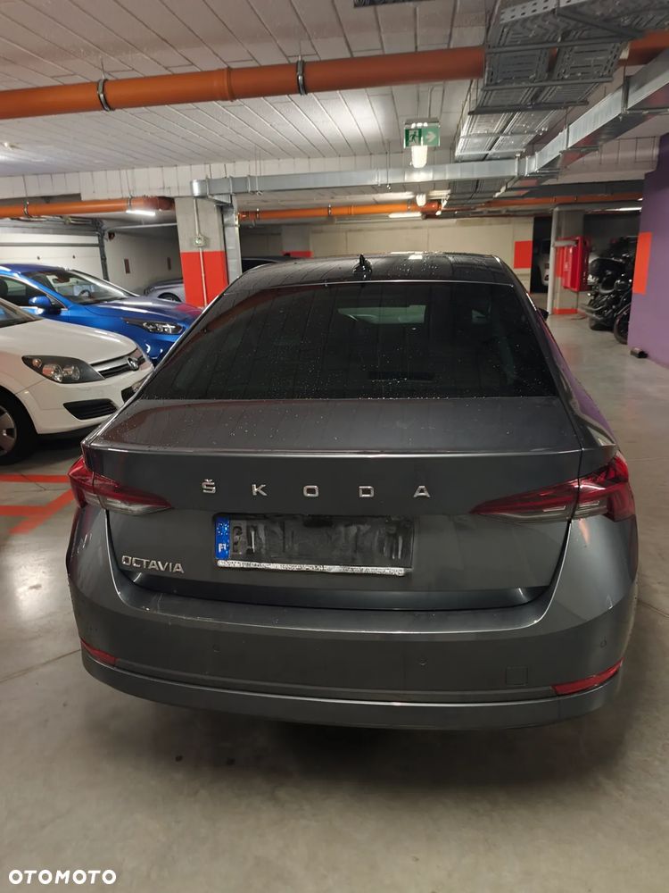 Skoda Octavia 1.5 TSI ACT Ambition - 6